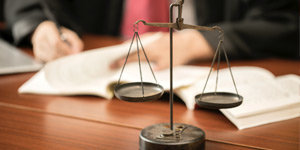 12.4國(guó)家憲法日