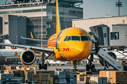 北京DHL國際快遞收費(fèi)標(biāo)準(zhǔn)中的體積重量是如何計算的？